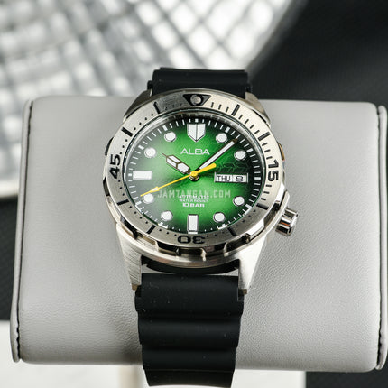 Alba Mechanical AL4447X1 Automatic Men Green Black Gradation Patterned Dial Black Silicone Strap