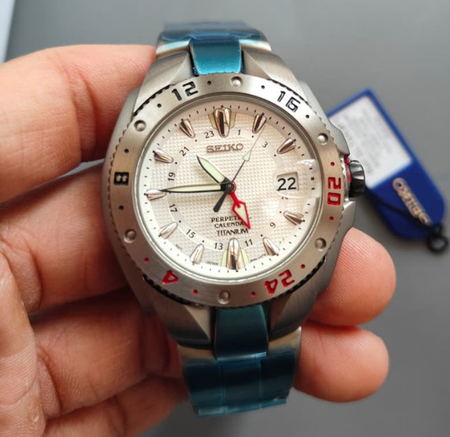Seiko Sportura SLT043P1 Perpetual Calendar Men Silver Dial Titanium Strap
