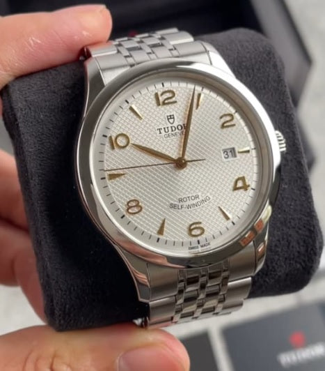Preloved - TUDOR m91650-0001 1926 41mm steel case Silver dial