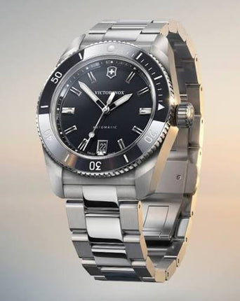 Victorinox Maverick Automatic 39mm Black Dial Stainless Steel Band 242105