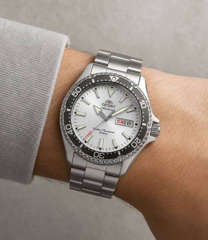 ORIENT Mako Diver RA-AA0825S White Dial Stainless Steel