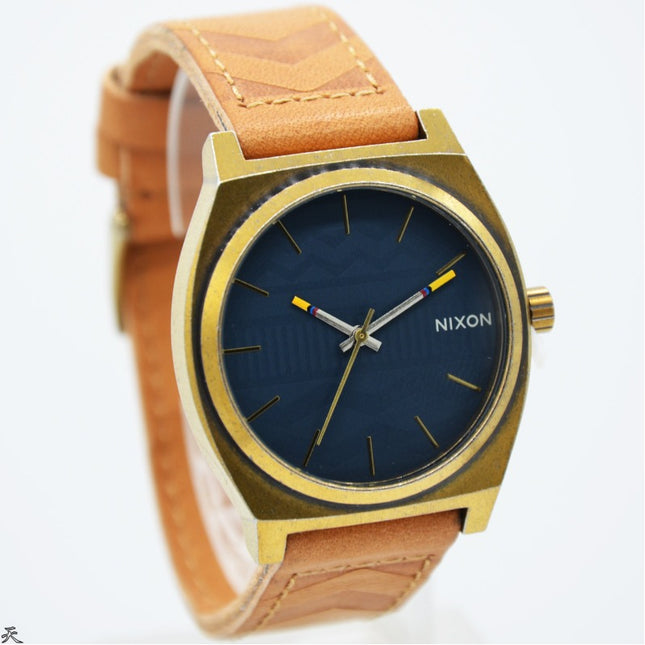 Nixon A0452731