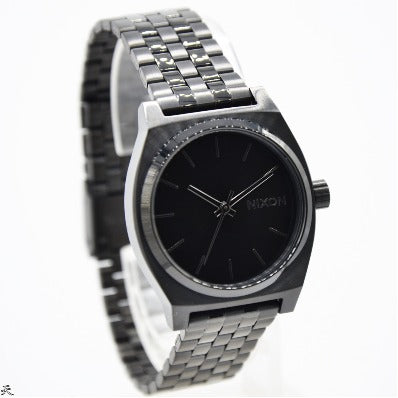 Nixon A1130001