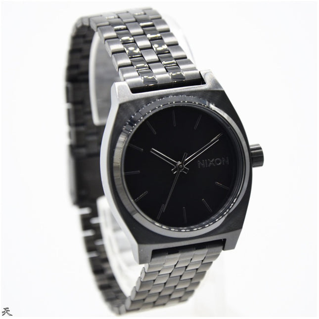 Nixon A1130001