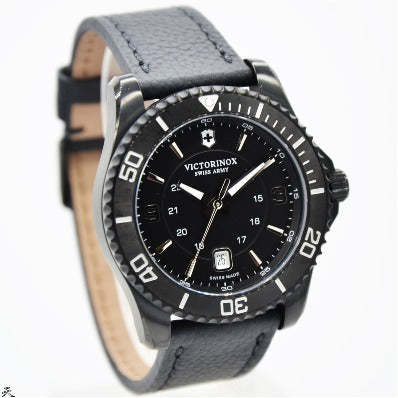 Victorinox Maverick Large Black Edition 241787