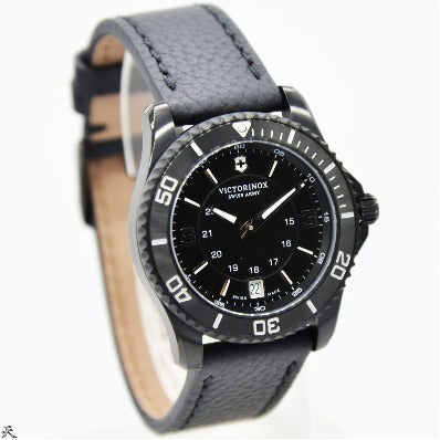 Victorinox Maverick Small Black Edition 241788