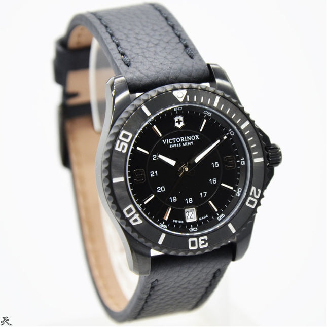Victorinox Maverick Small Black Edition 241788