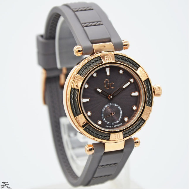 Gc Y41004L5