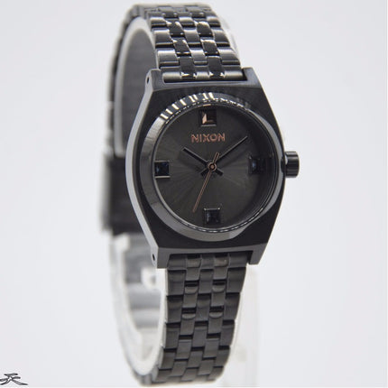 Nixon A3992525