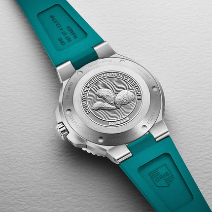 Oris Aquis New York Harbor Limited Edition II 01-733-7789-4187-RS Green MOP Dial Green Rubber Strap