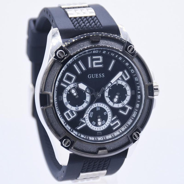 Guess GW0051G1