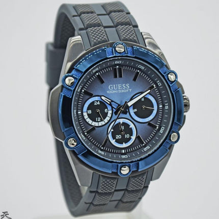 Guess W1302G3