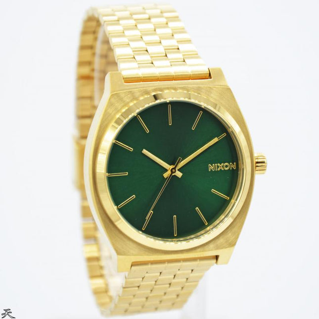 Nixon A0451919