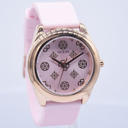 Guess GW0107L5